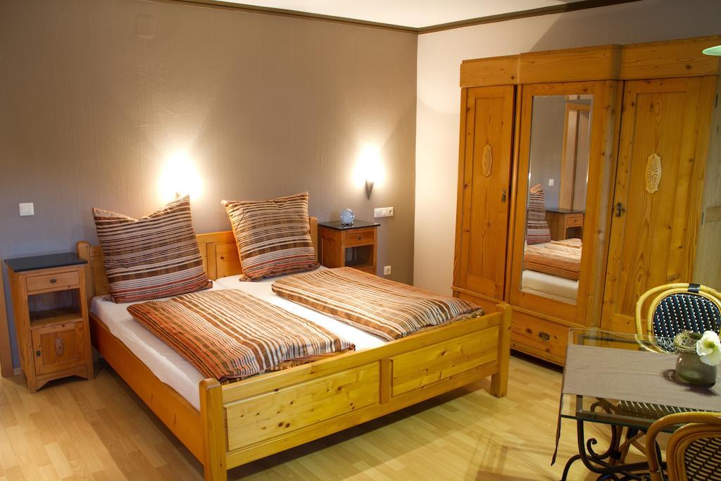 Almehof Thoene Bueren  Habitación foto